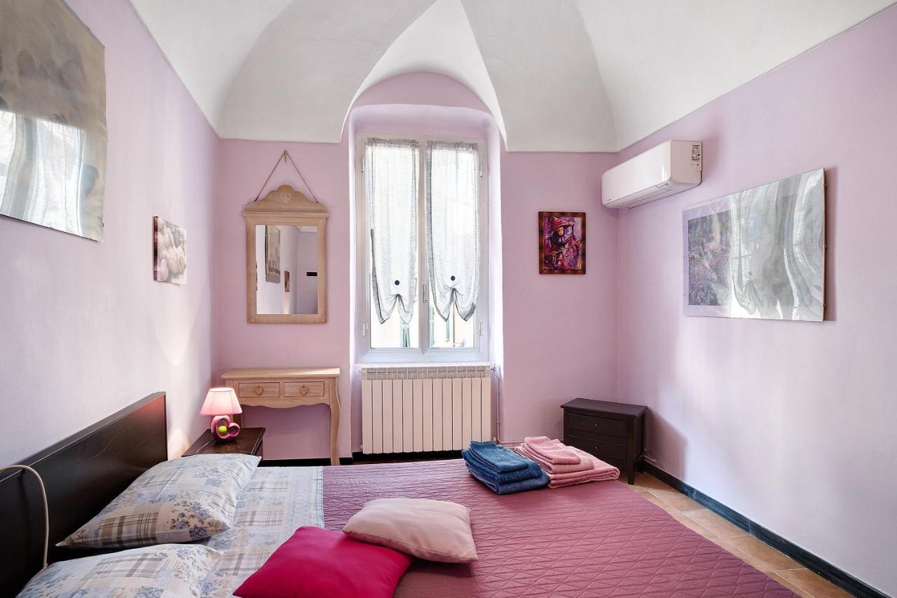 Casa Acqua Mare Parasio Imperia Buitenkant foto